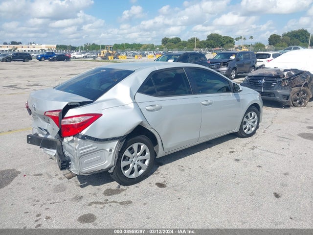 Toyota COROLLA LE 2017 5YFBURHE9HP734378 Image 4