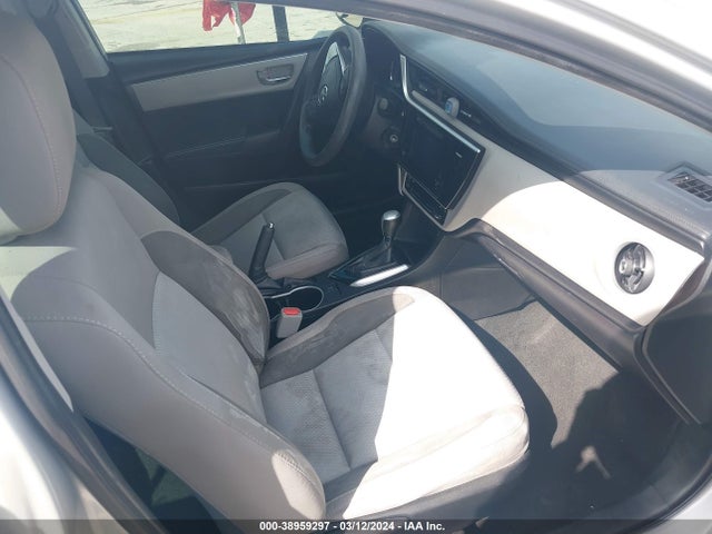 Toyota COROLLA LE 2017 5YFBURHE9HP734378 Image 5