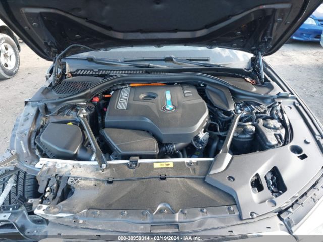 WBAJB1C56JB083979 BMW 530e Xdrive Iperformance