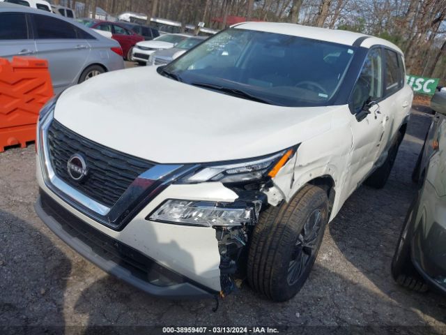 JN8BT3BB8PW481207 Nissan Rogue Sv Intelligent Awd