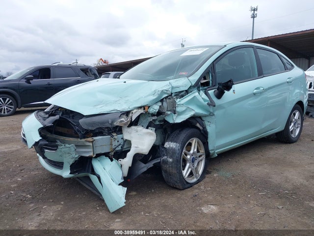 Ford FIESTA SE 2019 3FADP4BJ5KM115760 Image 2