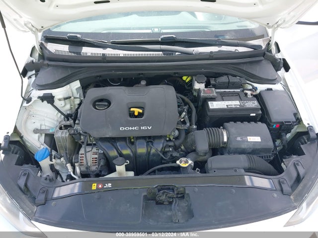 Hyundai ELANTRA SE 2017 5NPD74LF0HH174721 Image 10