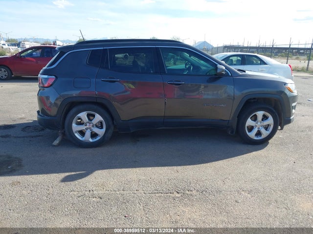 Jeep Compass Latitude Fwd 2018 3C4NJCBB7JT425366 Image 14