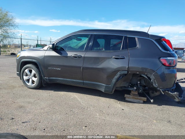 Jeep Compass Latitude Fwd 2018 3C4NJCBB7JT425366 Image 15