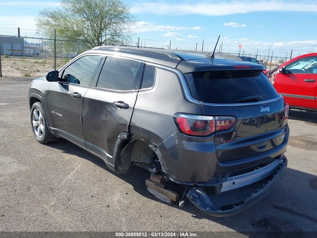Jeep Compass Latitude Fwd 2018 3C4NJCBB7JT425366 Image 3
