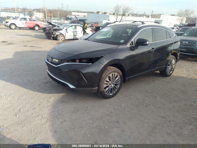 Toyota Venza Xle 2022 JTEAAAAH4NJ100031 Image 2