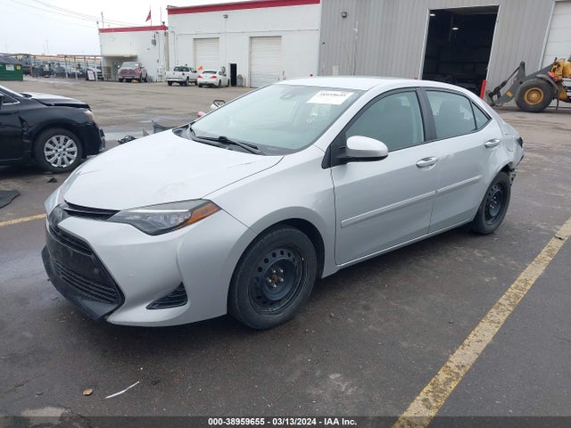 Toyota COROLLA LE 2017 2T1BURHE5HC747726 Image 2