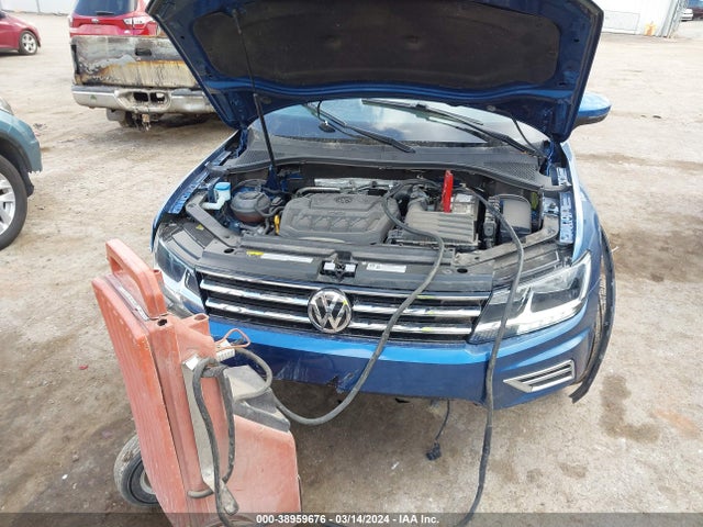 3VV2B7AX1KM047787 Volkswagen Tiguan 2.0t Se/2.0t Sel/2.0t Sel R-line/2.0t Sel R-line Black