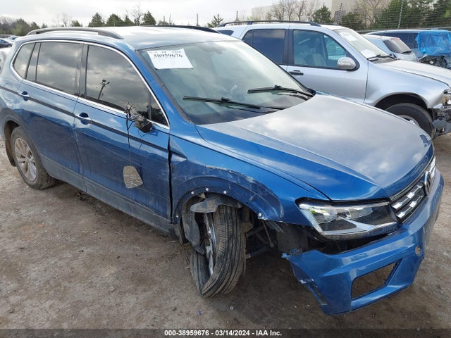 3VV2B7AX1KM047787 Volkswagen Tiguan 2.0t Se/2.0t Sel/2.0t Sel R-line/2.0t Sel R-line Black