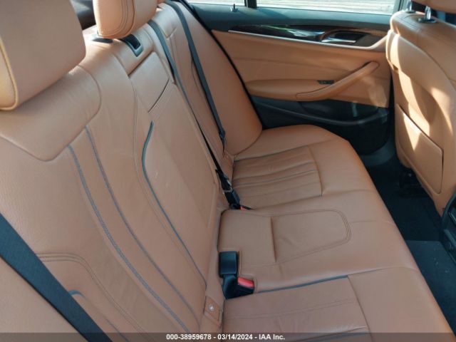 WBAJA7C33HG458051 BMW 530i Xdrive