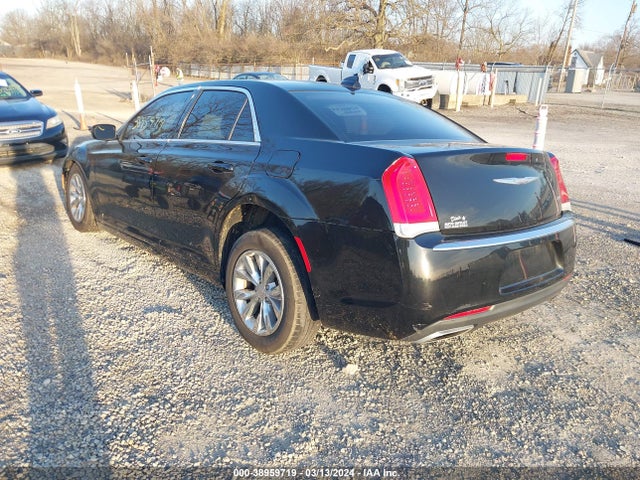 Chrysler 300 Limited 2015 2C3CCAAG0FH818391 Image 3