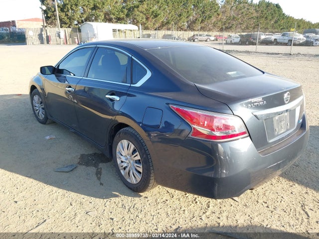 Nissan Altima 2.5 S 2014 1N4AL3AP7EC129874 Image 3