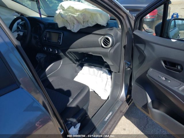3N1CN8DV0RL833951 Nissan Versa 1.6 S
