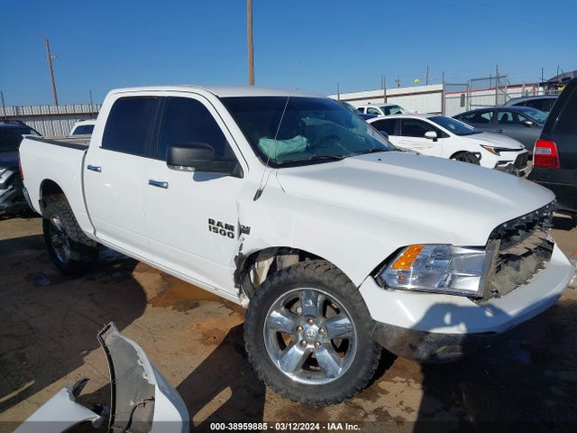 2018 1C6RR7LT2JS339089 main image