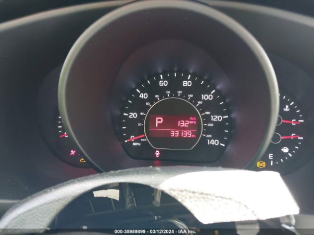 KNDJP3A58H7499323 KIA SOUL +