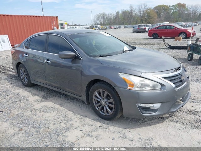 Nissan Altima 2.5 S 2015 1N4AL3AP5FC188536 main image