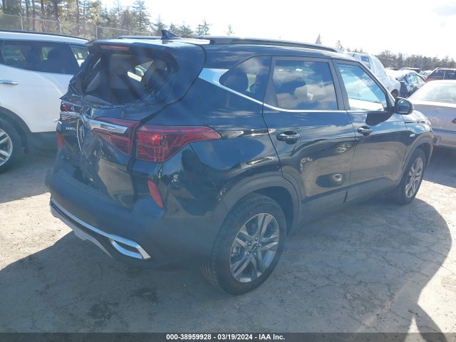 KIA SELTOS S 2023 KNDEUCAA8P7462438 Image 4