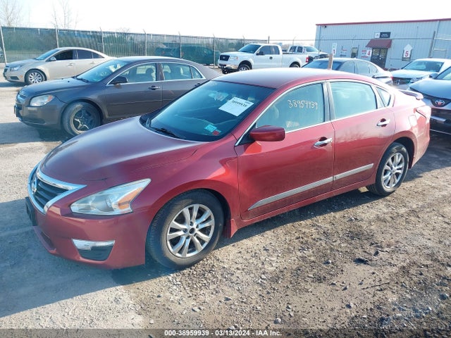 Nissan Altima 2.5 S 2015 1N4AL3AP6FC159322 Image 2