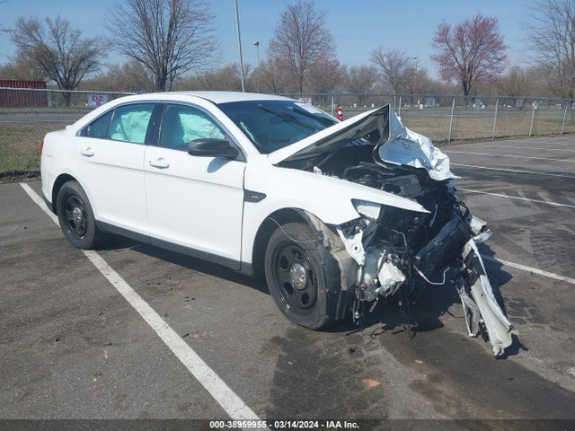 Ford Police Interceptor 2018 1FAHP2MK5JG104598 Image 1