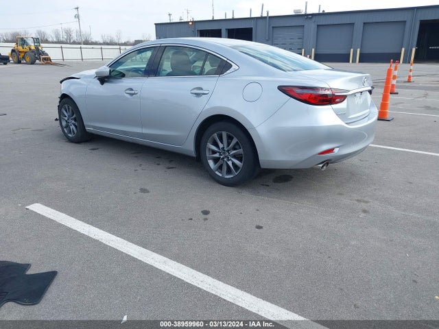 Mazda Mazda6 Sport 2018 JM1GL1UM9J1311740 Image 3