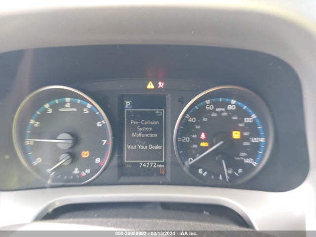 Toyota RAV4 LE 2017 2T3ZFREV3HW391344 Image 7