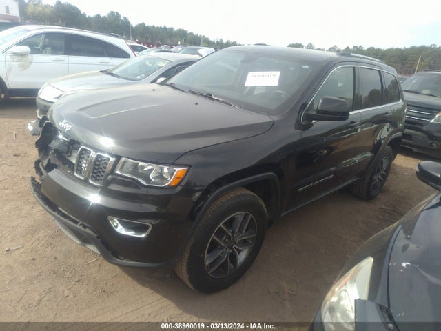 Jeep Grand Cherokee Laredo E 4x2 2019 1C4RJEAG2KC646896 Image 2