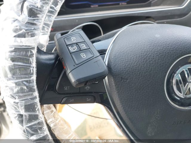 3VV4B7AXXLM058281 Volkswagen Tiguan 2.0t Sel Premium R-line