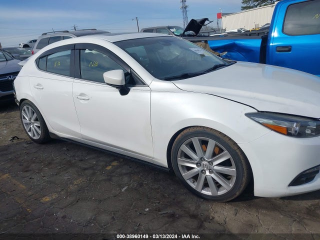 3MZBN1V36JM165159 Mazda Mazda3 Touring