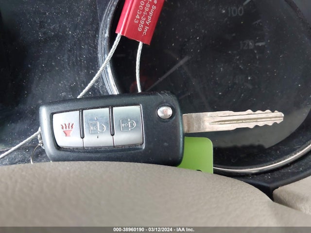 Nissan ROGUE S 2015 KNMAT2MVXFP527590 Image 11