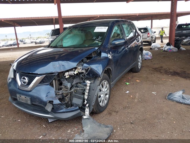 Nissan ROGUE S 2015 KNMAT2MVXFP527590 Image 2