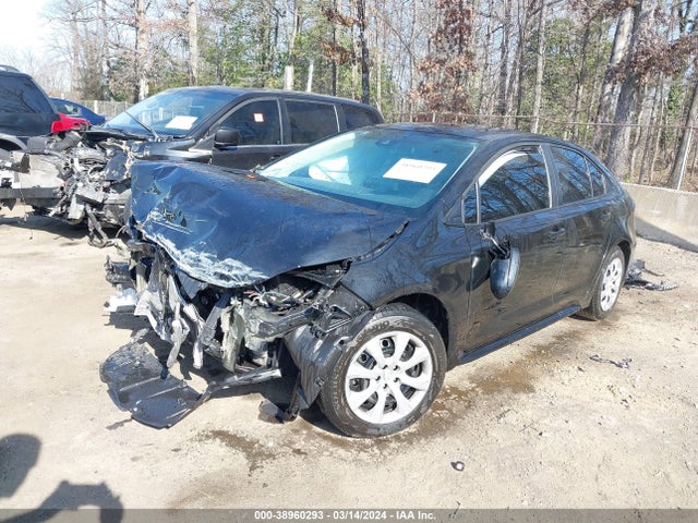 Toyota COROLLA LE 2022 5YFEPMAE4NP302682 Image 2
