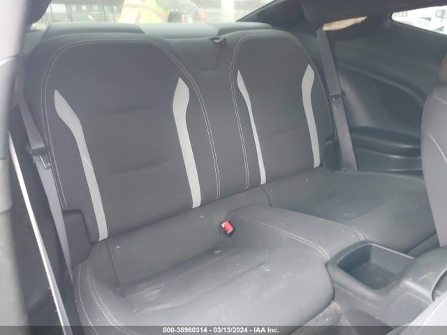 Chevrolet Camaro 1lt 2017 1G1FB1RS6H0125992 Image 8