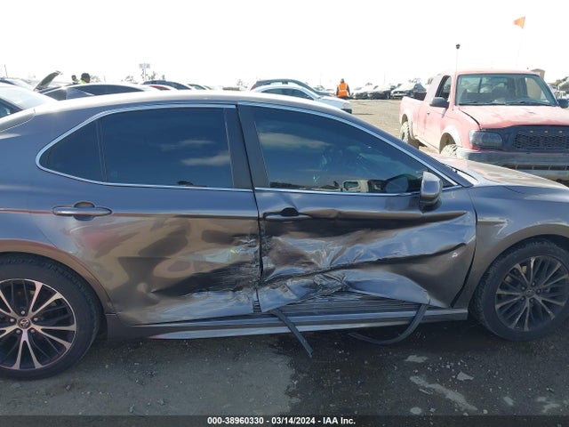 Toyota CAMRY SE 2020 4T1G11AK8LU967790 Image 6