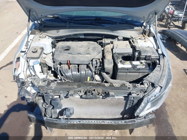 KIA Optima Lx 2018 5XXGT4L39JG230445 Image 10