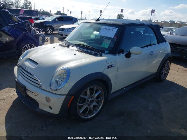 2006 MINI COOPER S WMWRH33556TL93684 Photo 1