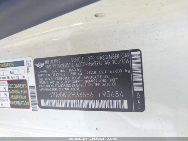 2006 MINI COOPER S WMWRH33556TL93684 Photo 8
