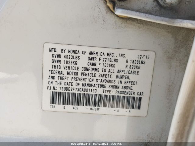 2016 ACURA ILX 19UDE2F7XGA001133 Photo 8