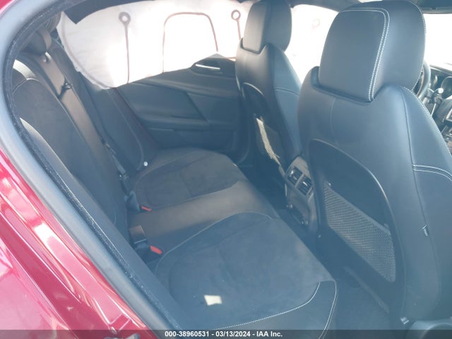 2018 JAGUAR XE SAJAM4FV9JCP35239 Photo 7