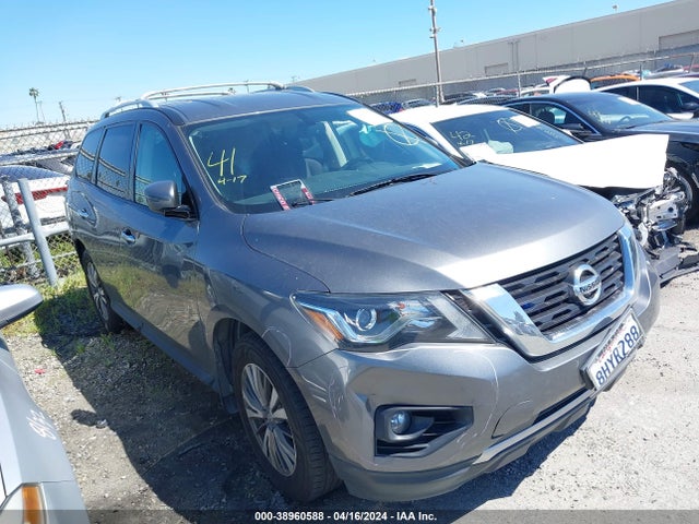 Nissan Pathfinder Sv 2019 5N1DR2MN9KC588308 Image 1