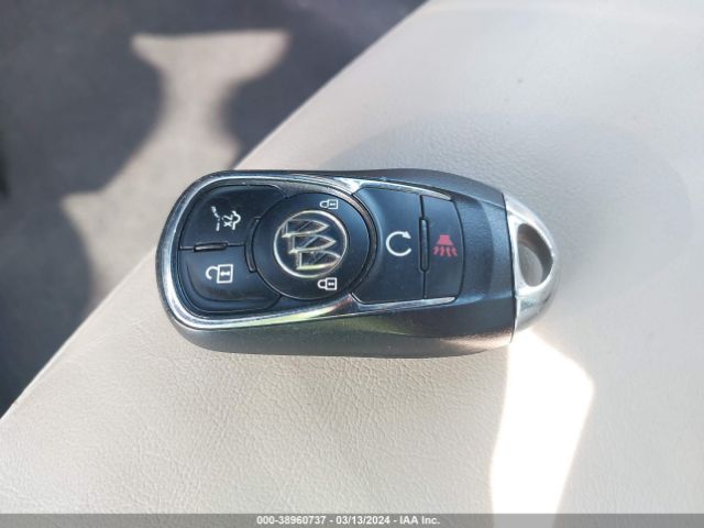LRBFXBSA2HD037643 Buick Envision Essence
