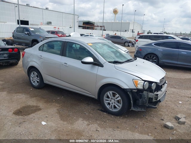Chevrolet Sonic Lt Auto 2015 1G1JC5SH9F4128033 Image 1