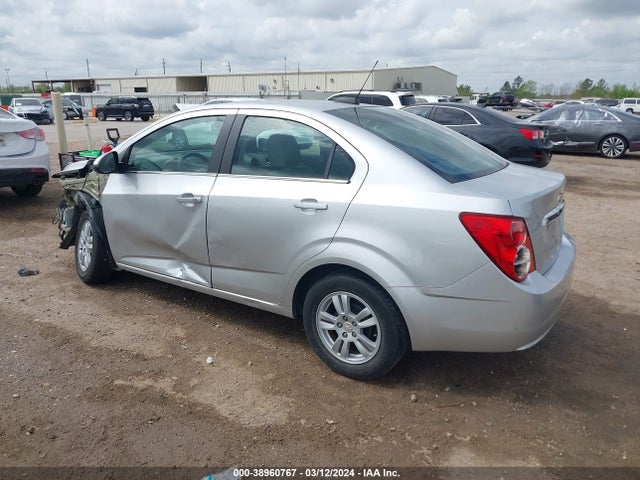 Chevrolet Sonic Lt Auto 2015 1G1JC5SH9F4128033 Image 15