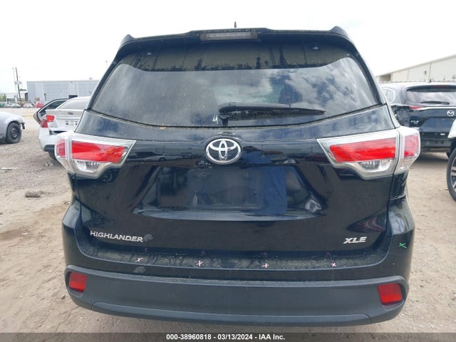 Toyota Highlander Xle V6 2014 5TDKKRFH5ES012637 Image 16