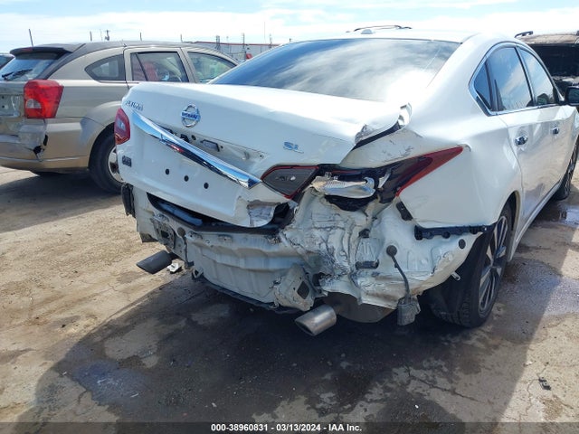 Nissan Altima 2.5 Sl 2018 1N4AL3AP1JC235263 Image 18