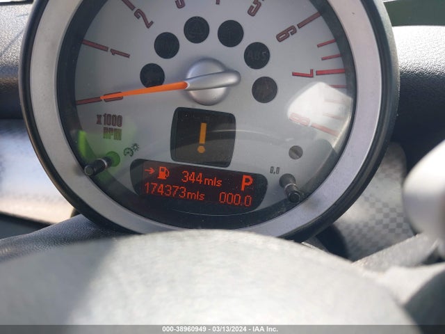 2007 MINI COOPER S WMWMF73557TL89997 Photo 6