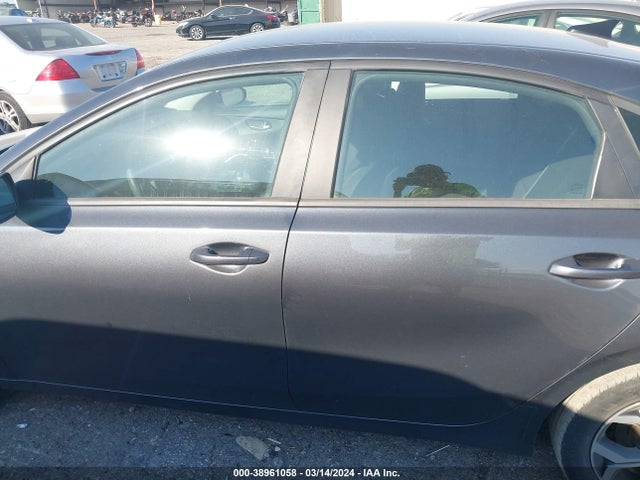 KIA Forte Lxs 2019 3KPF24AD0KE111333 Image 14