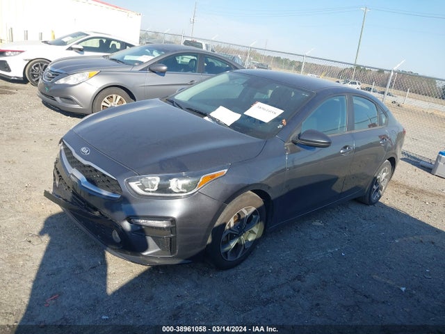 KIA Forte Lxs 2019 3KPF24AD0KE111333 Image 2