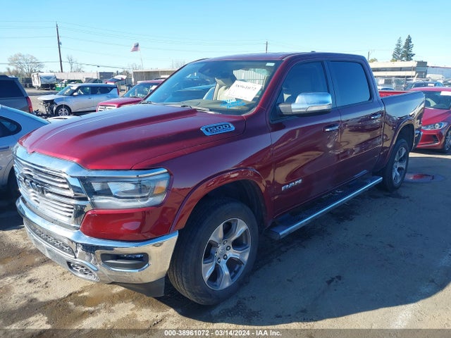 RAM 1500 Laramie  4x4 5'7 Box 2021 1C6SRFJT3MN654839 Image 2