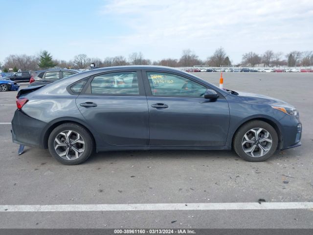 3KPF24AD1LE221552 KIA Forte Lxs