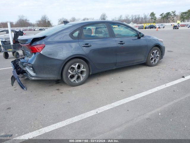 3KPF24AD1LE221552 KIA Forte Lxs